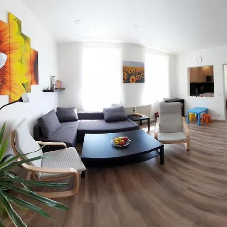 Líšný 105 Celý Nový Dům Se Zahradou U Jizery A Cyklo-stezky New House By Jizera River&bicycle Path